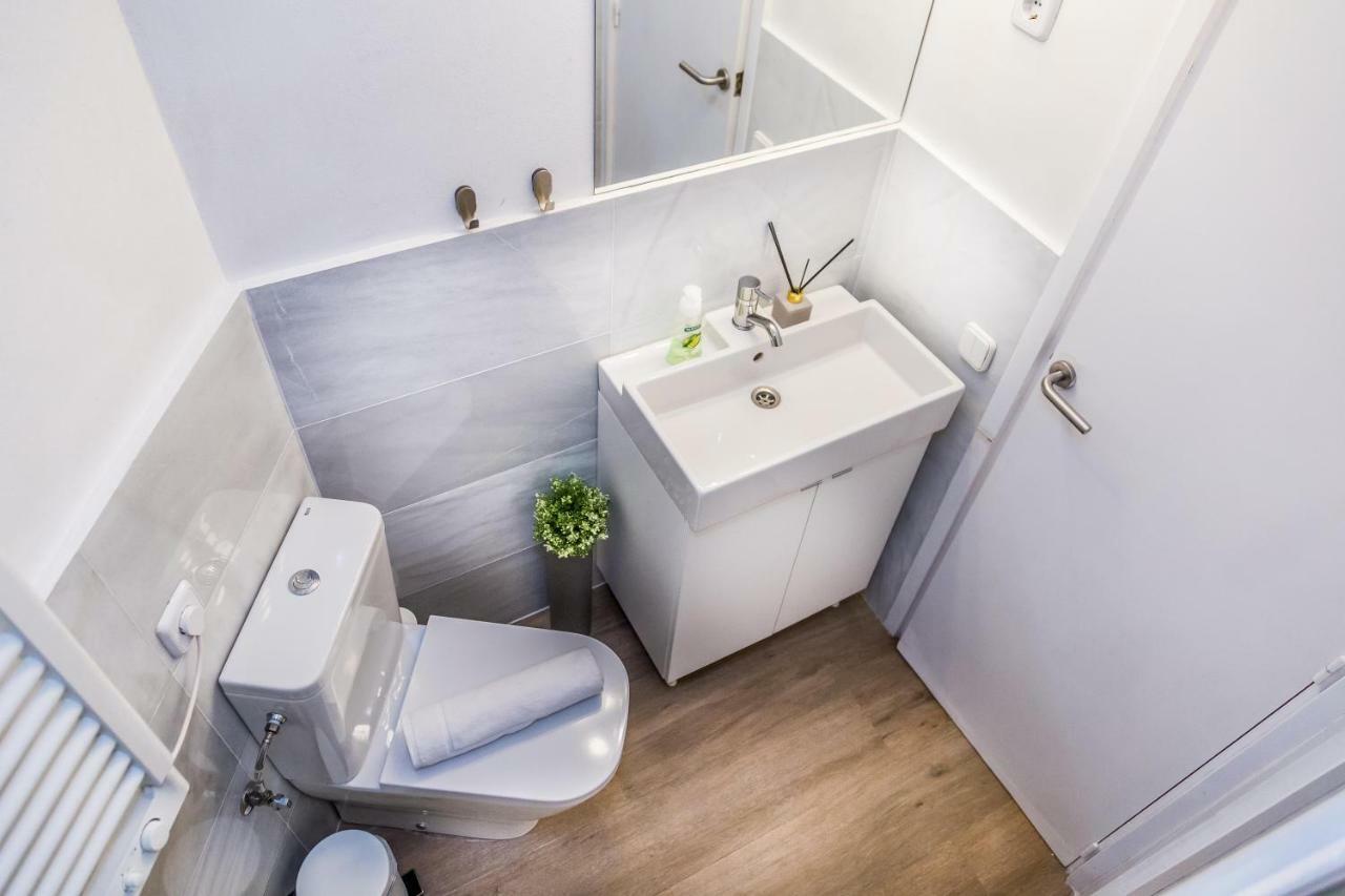 Apartamento En Gracia Барселона Екстериор снимка